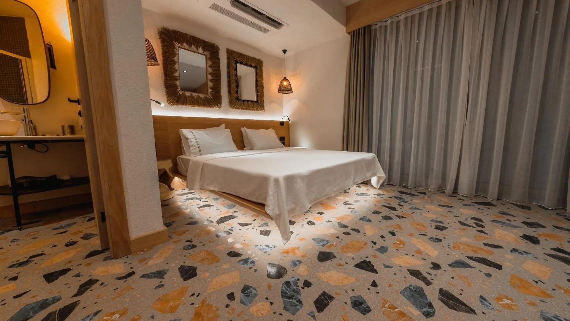 Casa Colore Boutique House 博德鲁姆