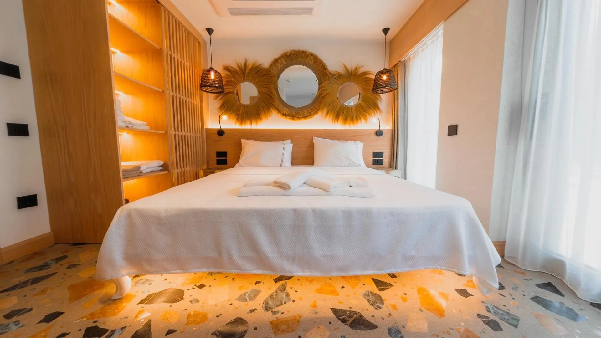 Casa Colore Boutique House 博德鲁姆