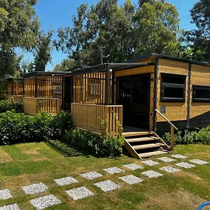 Bitez Tiny House & Hotel